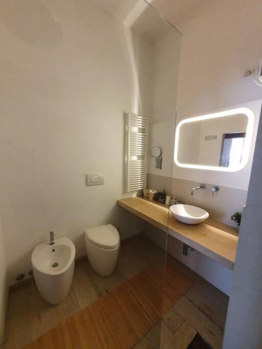 Daisy Apartment - City Center La Spezia Exteriör bild
